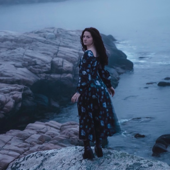 100% Linen Victorian Style Floral Long Sleeve Dress Size XS - Picture 2 of 6